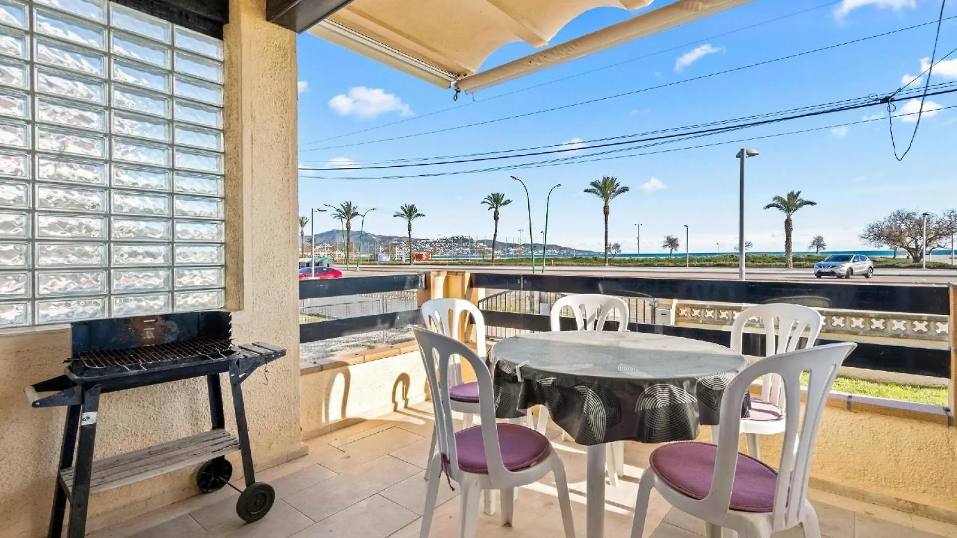 Apartment Ferienwohnung Fuer 4 Personen Ca 59 Qm In Empuriabrava, Costa Brava Golf De Roses