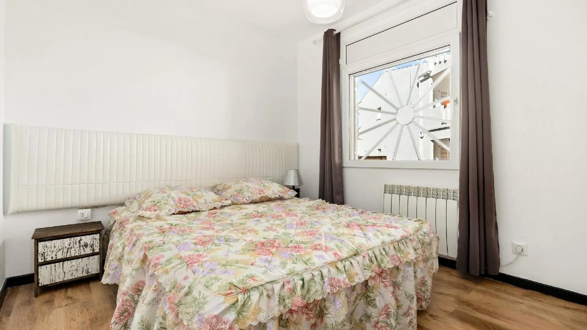 Apartment Ferienwohnung Fuer 4 Personen Ca 59 Qm In Empuriabrava, Costa Brava Golf De Roses
