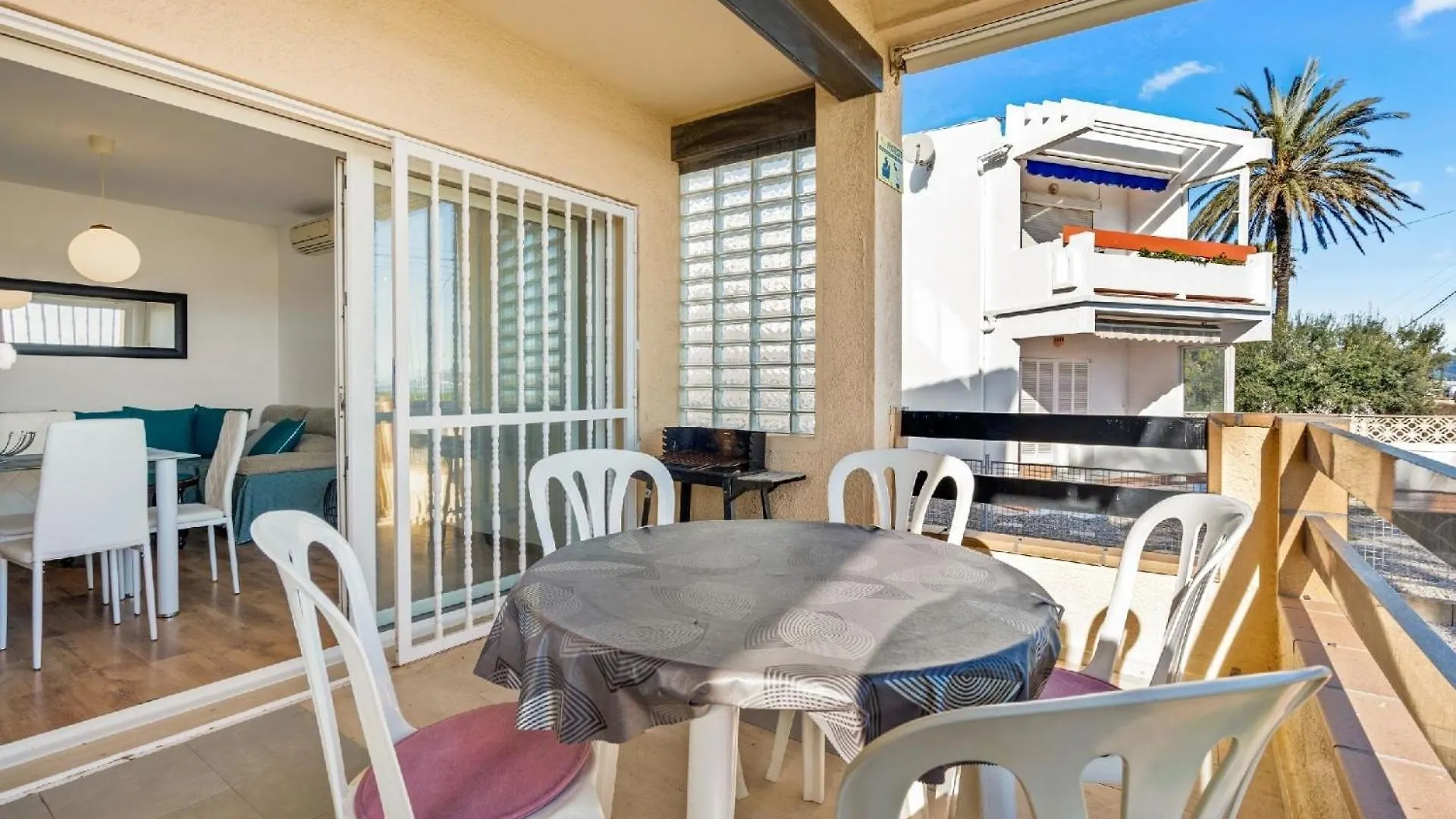 Ferienwohnung Fuer 4 Personen Ca 59 Qm In Empuriabrava, Costa Brava Golf De Roses Apartment